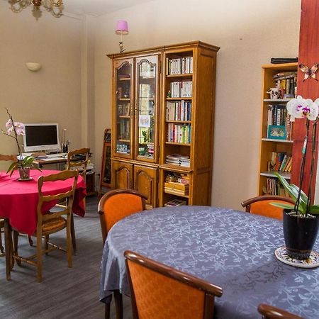 Auberge Du Lac De Mondon Mailhac-sur-Benaize ภายนอก รูปภาพ